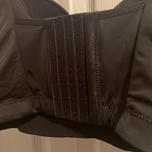 OkFilifit black bra, size 40, brand new, never worn - Picture 4 of 6